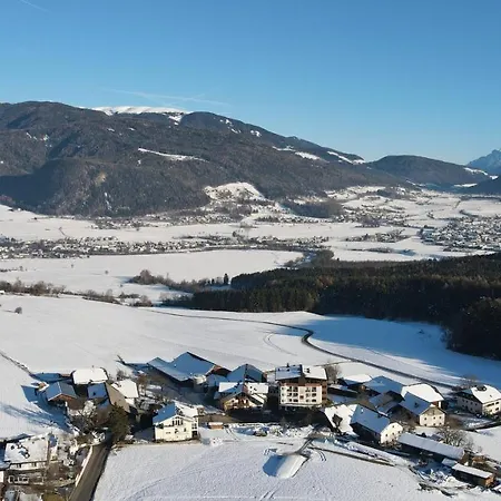 Appartement- Und Wellnesshotel Winkler Pfalzen