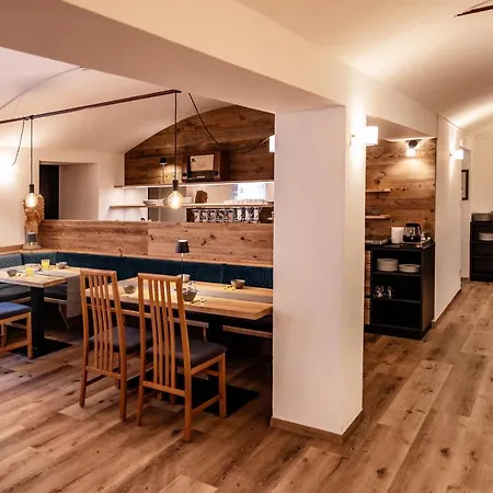 Appartement- Und Wellnesshotel Winkler Pfalzen
